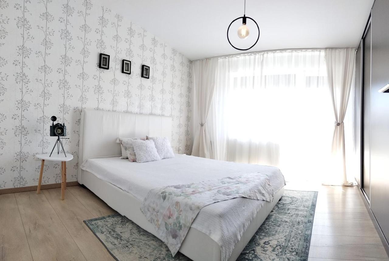 Apartament De Lux Cu Terasa Apartment Timisoara Exterior photo